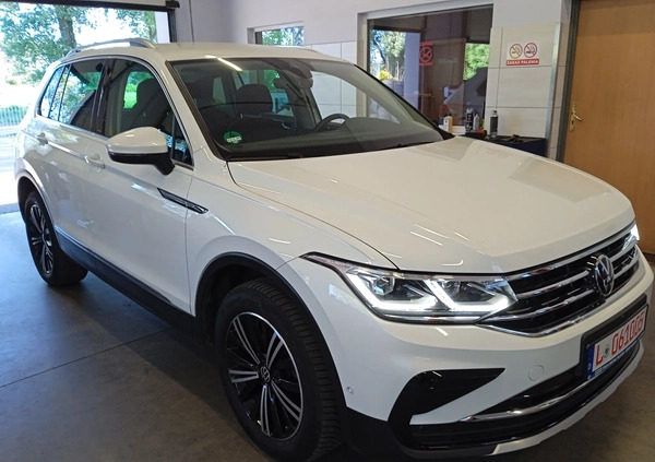 Volkswagen Tiguan cena 112000 przebieg: 25000, rok produkcji 2022 z Pobiedziska małe 781